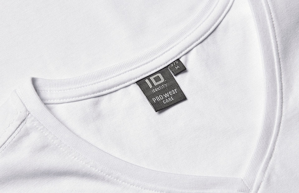 T-shirt PRO Wear CARE | scollo V - Bianco