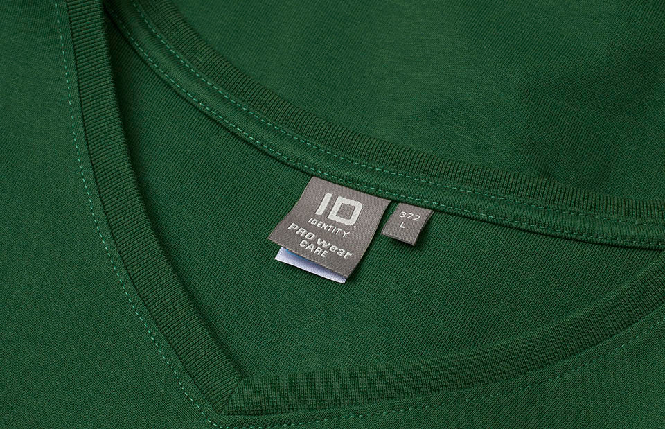 T-shirt PRO Wear CARE | scollo V - Verde bottiglia