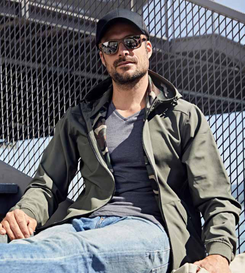 Men's Hooded Softshell Jacket