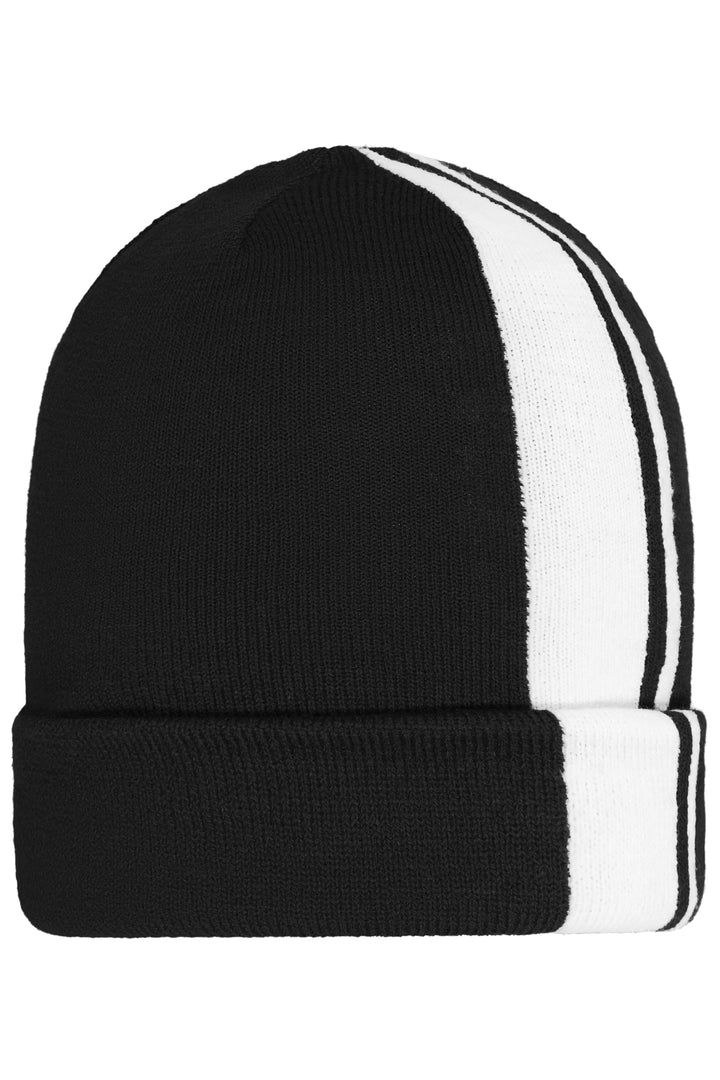 MB7405 black white